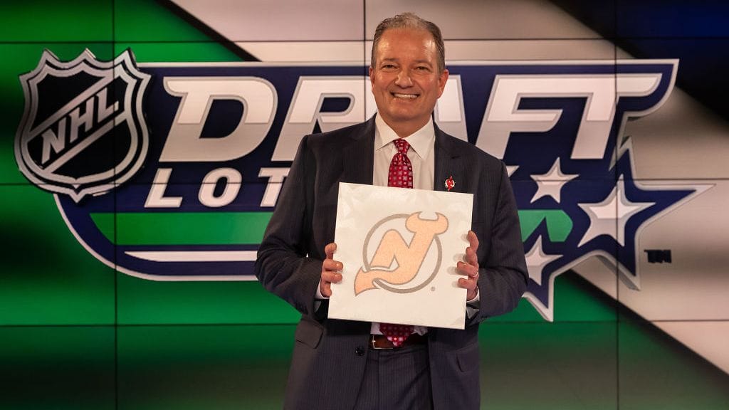 New York Devilsin GM Ray Shero oli tyytyväinen saadessaan ensi kesän ykkösvarauksen.