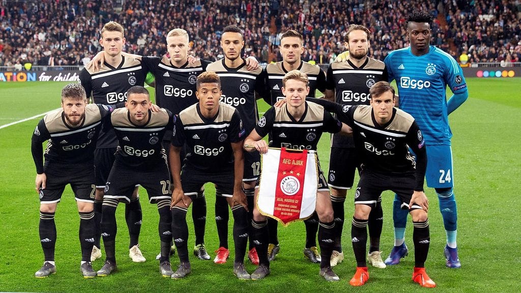 Nykyinen Ajax muistuttaa Tuomas Virkkusen mukaan romantiikan olevan jalkapallossa yhä elossa.