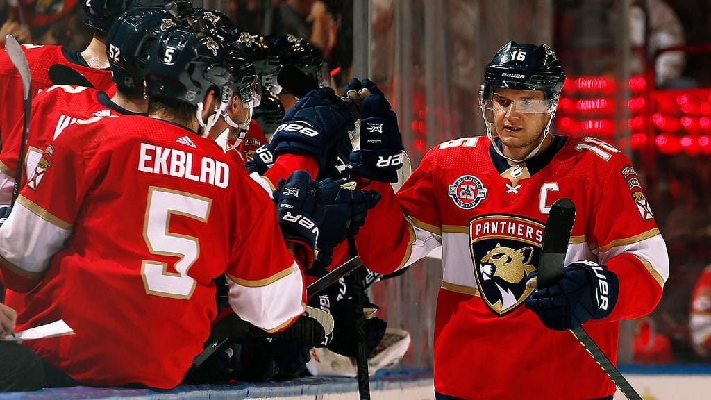 Aleksander Barkov ei ole Selke-finalistien joukossa.