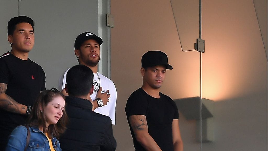 Neymarin isä katkoi Real Madrid -huhuilta siivet.