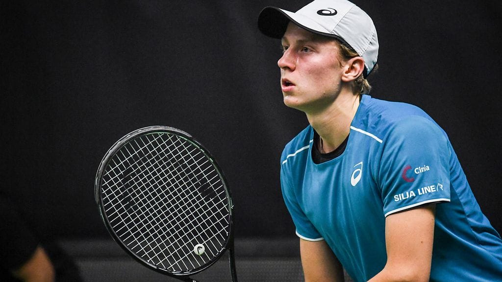 Emil Ruusuvuori eteni Iso-Britanniassa pelattavan ITF-tennisturnauksen finaaliin.