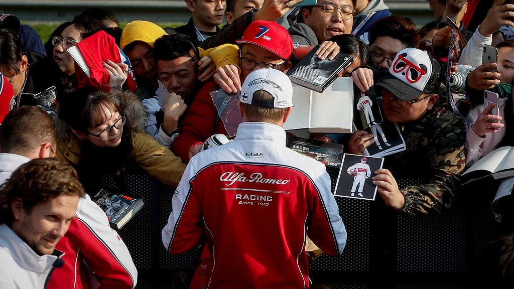 Kimi Räikkönen on fanien suosikki Kiinassa.