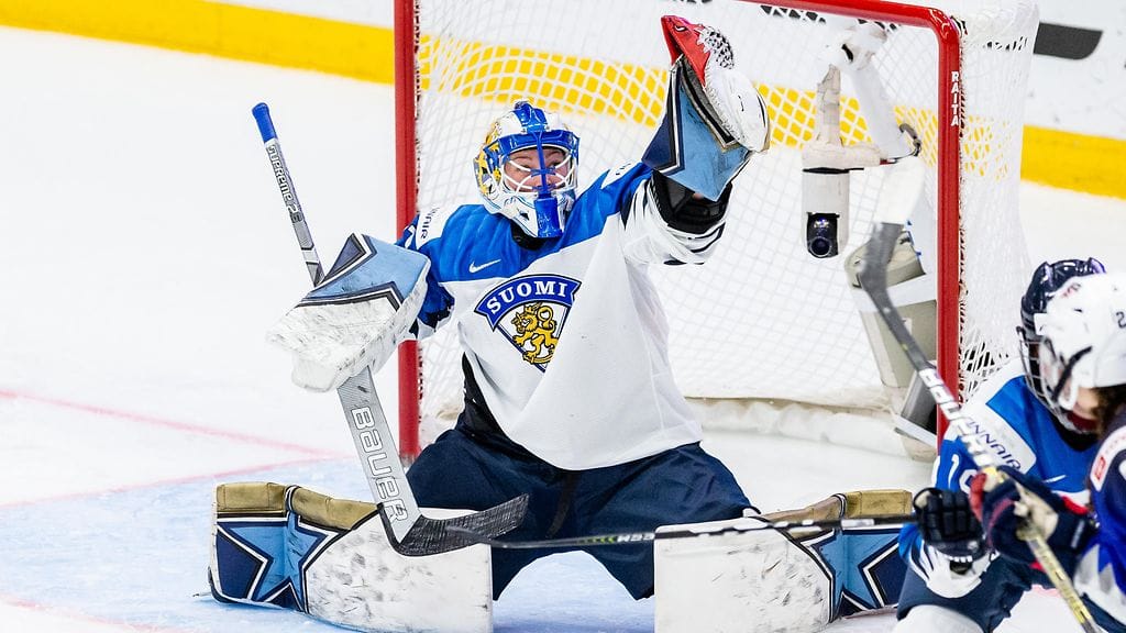 Noora Räty myönsi rangaistuslaukausten olevan tämän heikkous.