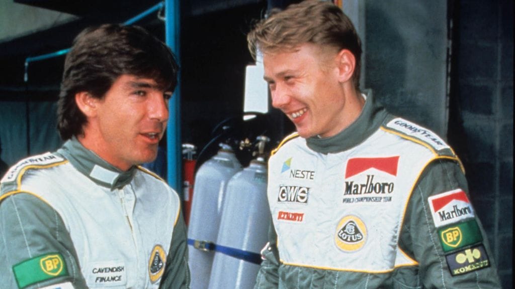 Mika Häkkinen (oik.) ja Julian Bailey muodostivat Lotuksen kuskikaksikon vuonna 1991.