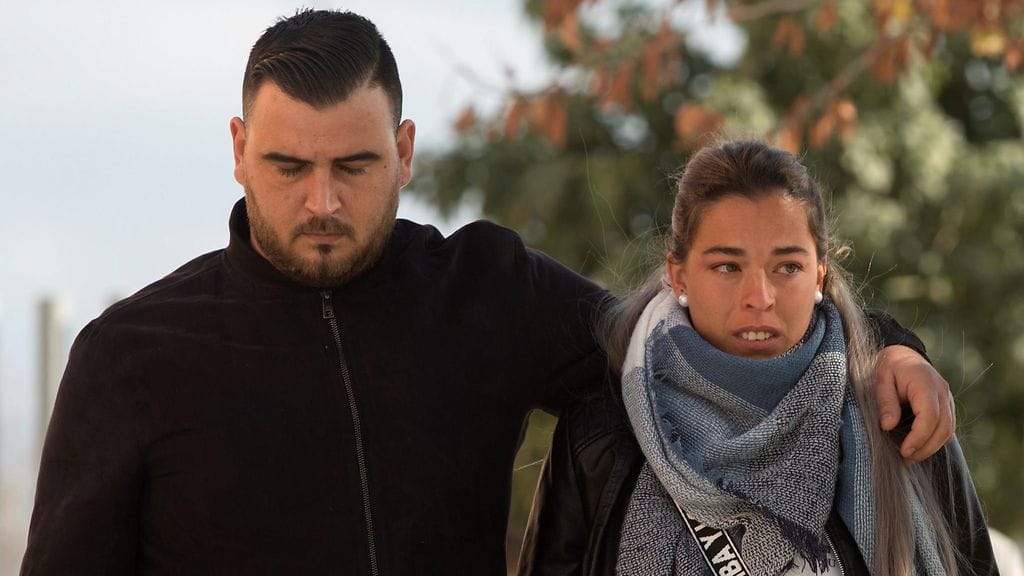 Julenin vanhemmat AOP