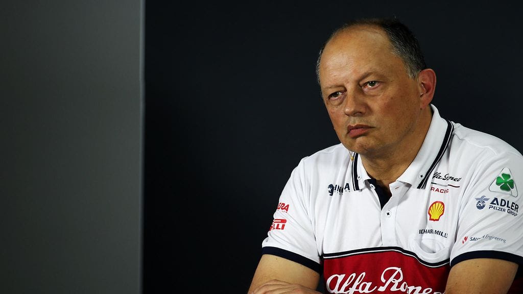 Frederic Vasseurilla oli sormet ristissä Kimi Räikkösen moottorin luotettavuuden suhteen.
