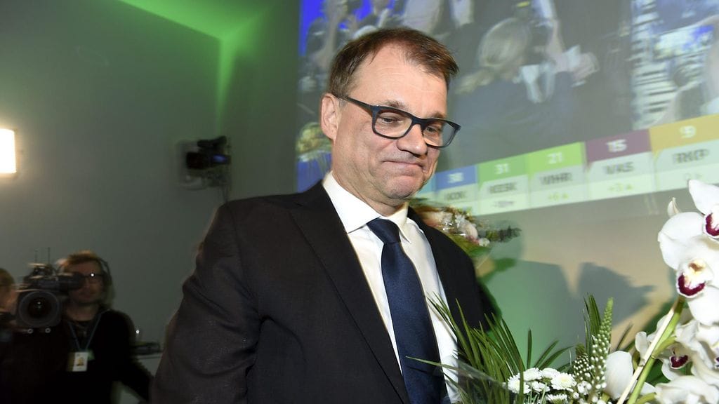 Keskustan väistyvä puheenjohtaja Juha Sipilä keskustan vaalivalvojaisissa eduskuntavaalipäivän iltana 14. huhtikuuta 2019.