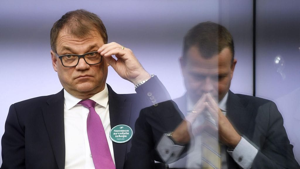 Juha Sipilän (kesk.) ja Petteri Orpon (kok.) puolueiden ajama sote-malli kaatui päättyneellä hallituskaudella perustuslaillisiin ongelmiin ja kiireeseen.