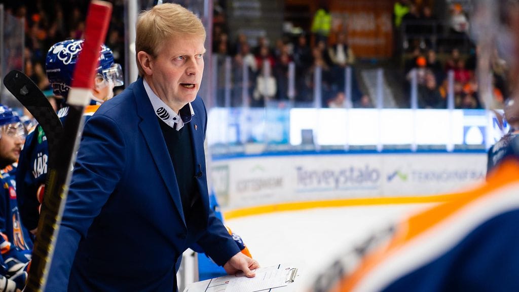 Jukka Rautakorpi ei onnistunut luotsaamaan Tapparaa SM-liigan finaaleihin.