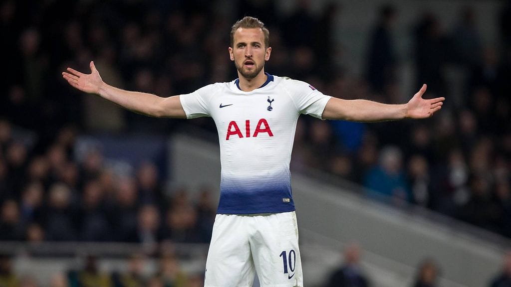 Harry Kane joutui nilkkavamman vuoksi seuraamaan sivusta Tottenhamin sekä Manchester Cityn välistä Mestarien liigan puolivälieräottelua.