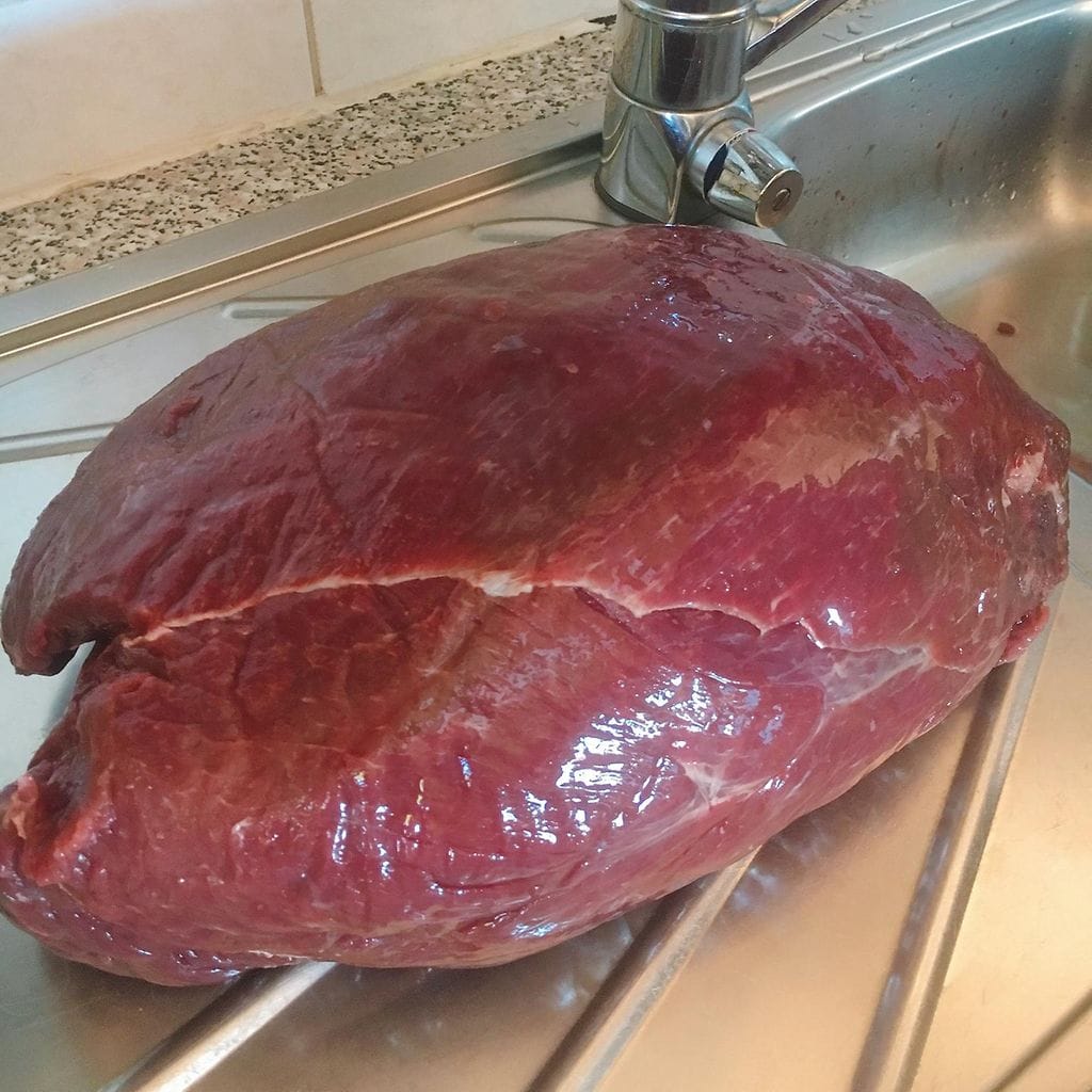 hirvenlihaSIVUMAKUÄLÄKÄYTÄ