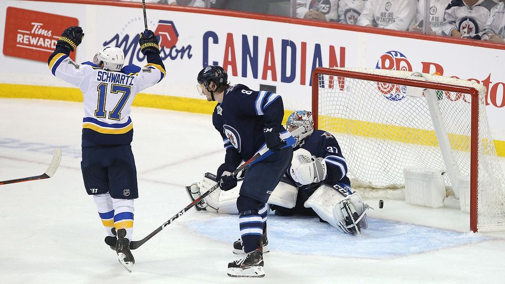 Jaden Schwartz osui ottelun loppuhetkillä.