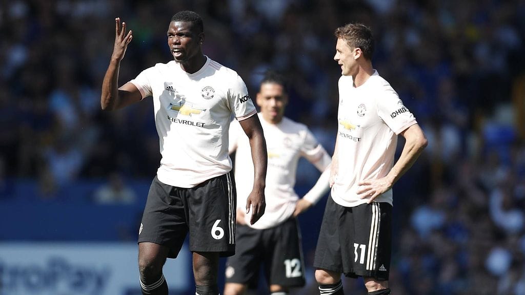 Manchester Unitedin keskikenttämies Paul Pogba ei ollut tyytyväinen omiensa esitykseen rökäletappiossa Evertonin vieraana.