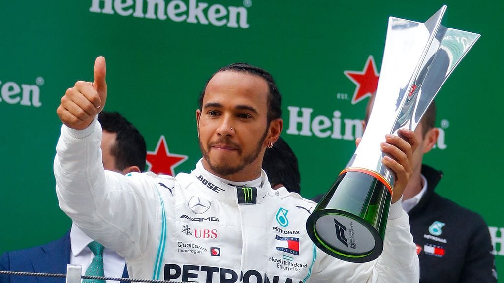 Lewis Hamilton ajoi Shanghain GP:ssä voittoon Kiinassa.