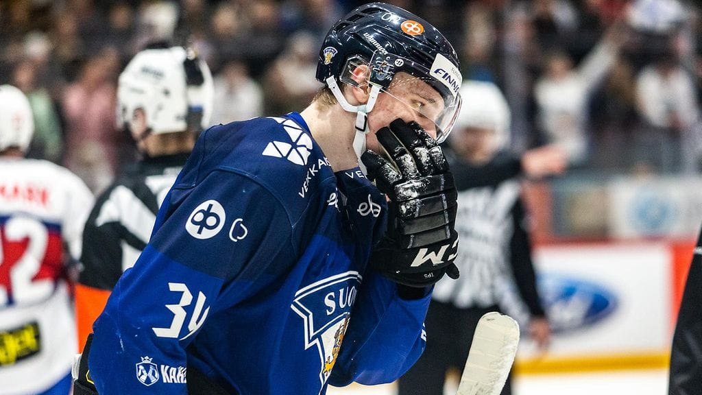 Kaapo Kakko tavoittelee paikkaa miesten MM-kisoissa, joten alle 18-vuotiaiden kisat jäivät nyt väliin.