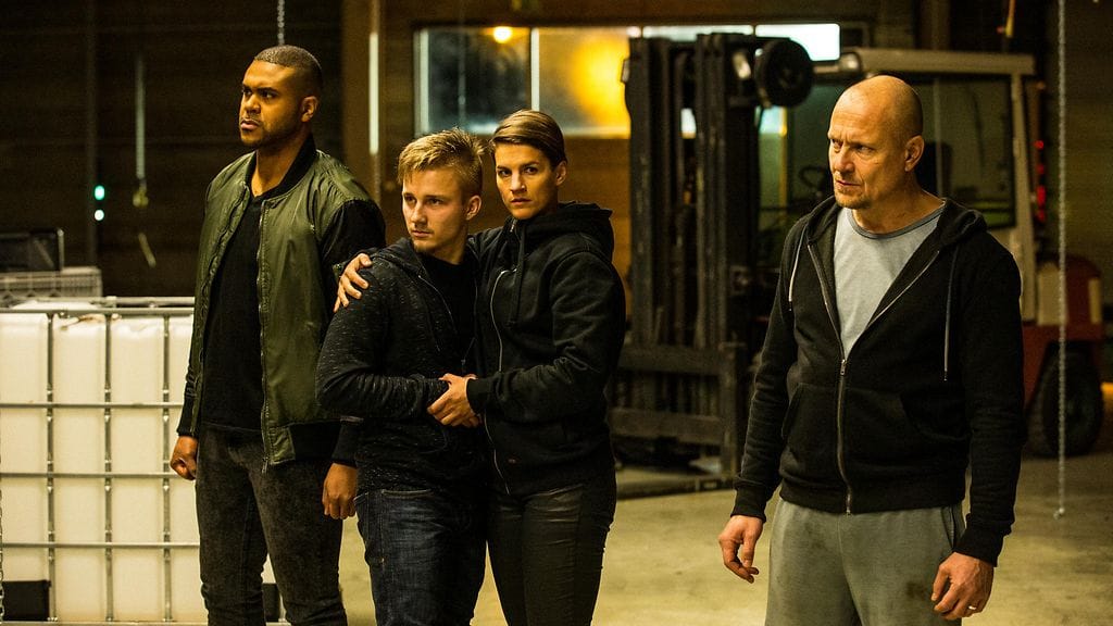 Romeo (Chike Ohanwe), Luke (Aleksi Kaukamo), Tuula (Maria Ylipää) ja Upi (Turkka Mastomäki)