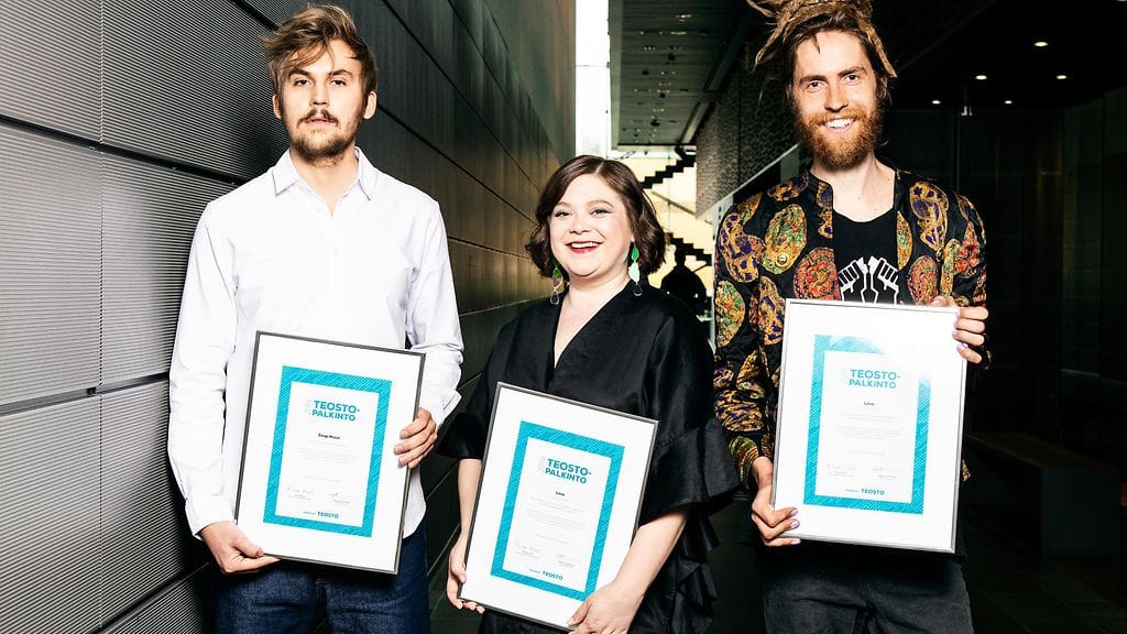 Sebastian Hilli ja Color Dolor (Stina Koistinen ja Nicolas Rehn) palkittiin vuoden 2019 Teosto-palkinnolla.