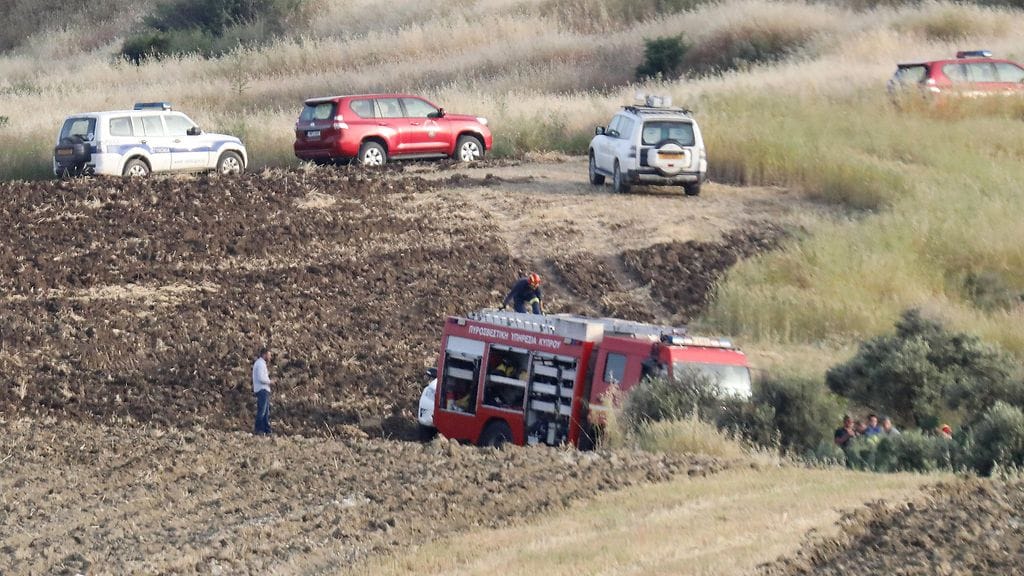 Kyproksen poliisi etsii armeijan ampumaradalta myös toista sarjamurhaajan uhria.
