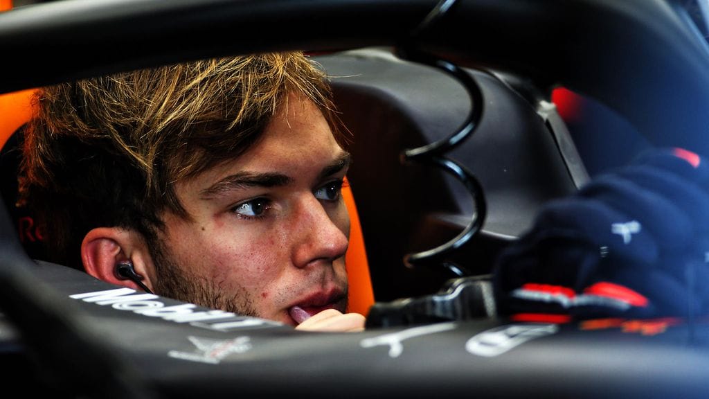 Kansainvälisen autoliiton FIA:n tuomaristo täräytti kovan rangaistuksen Red Bull -kuskille Pierre Gaslylle.