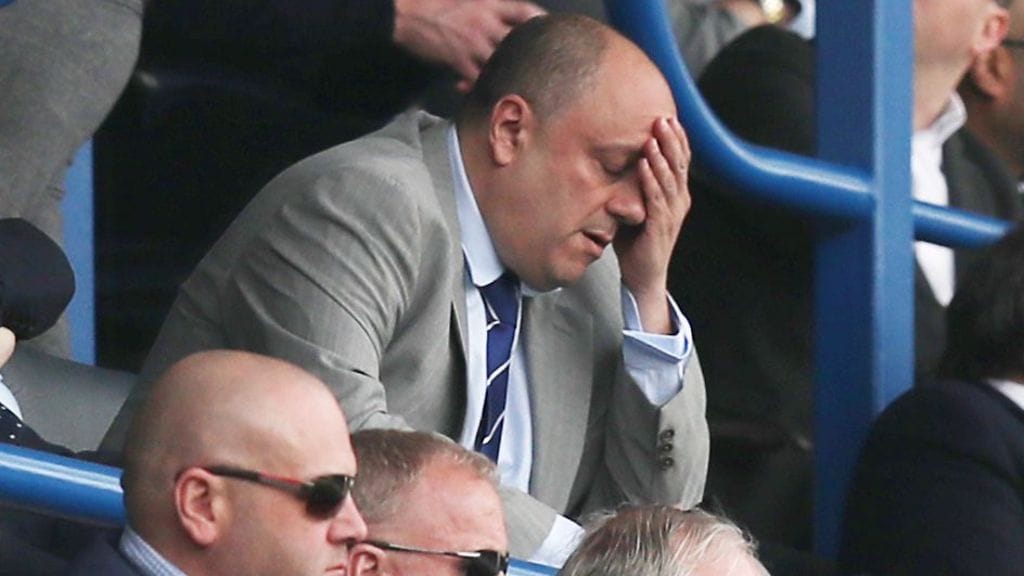 Boltonin omistajan Laurence Bassinin ilme kertoo paljon seuran tilanteesta.