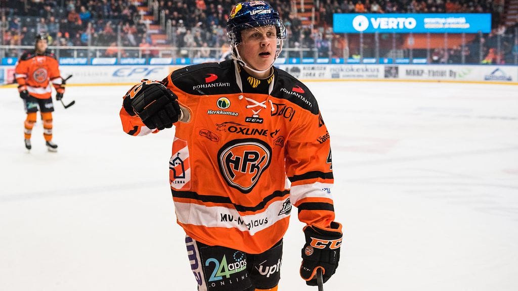 Valtteri Puustinen iski HPK:n nopeasti 1-0-johtoon.