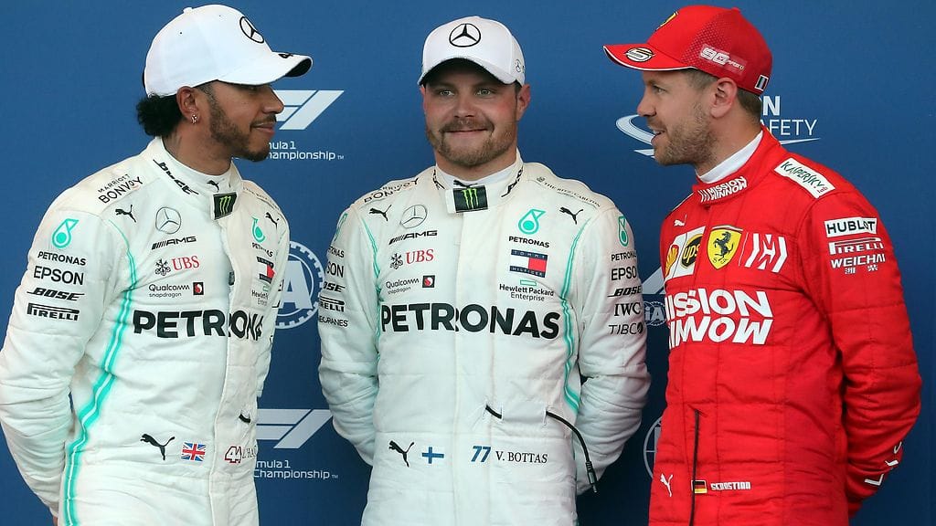 Kaksi "huijaria" ja yksi huijattu.