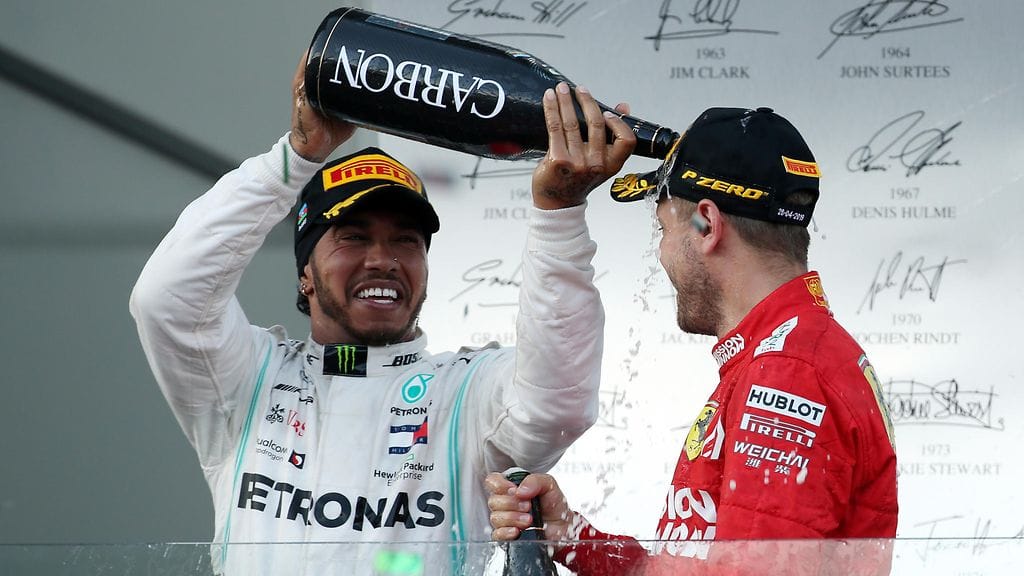 Lewis Hamilton sijoittui Azerbaidzhanissa toiseksi, Sebastian Vettel kolmanneksi.