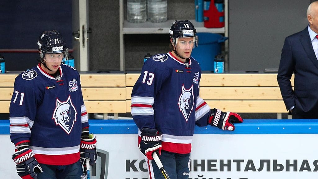 Juuso Puustinen ja Mikael Ruohomaa siirtyvät Sibir Novosibirskin riveihin.