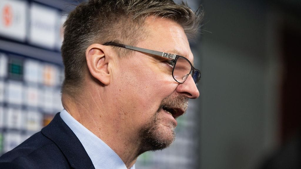 Jukka Jalonen näki kaksijakoisuutta Leijonien otteissa torstain Tshekki-pelissä. Jäähyt toivat negatiivisuutta, mutta otteissa oli myös paljon positiivista.