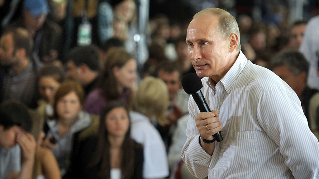 Vladimir Putin puhui Kremliin suopeasti suhtautuvalle nuorisolle Keski-Venäjällä.