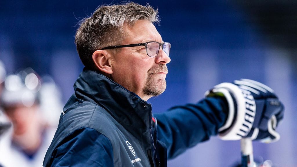 Jukka Jalosen luotsaama Leijonien nippu on napsinut tiuhaan tahtia voittoja MM-kisojen alla.