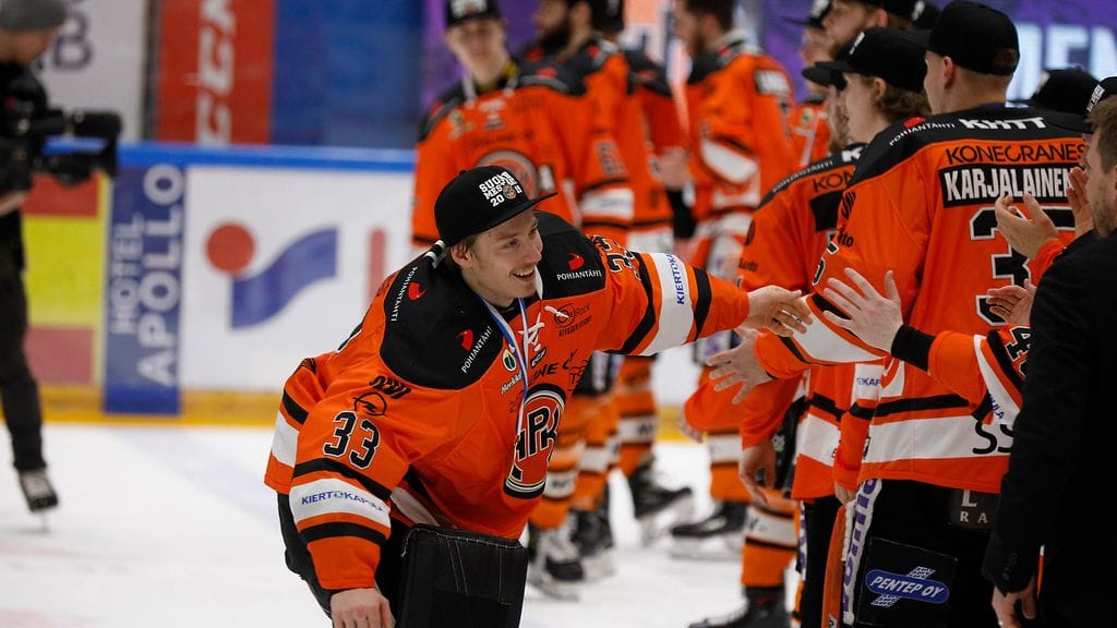 Emil Larmi torjui HPK:n Suomen mestaruuteen.