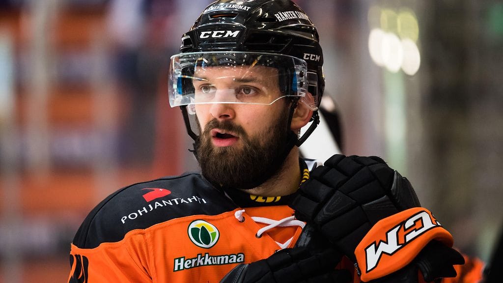 Otto Paajanen toimi HPK:n kapteenina.