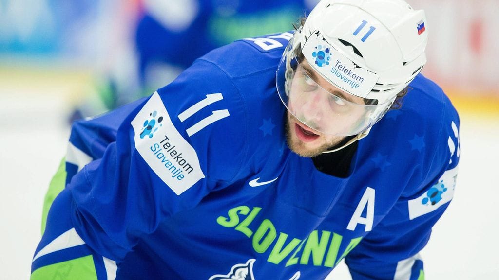 Anze Kopitar Slovenian paidassa keväällä 2015.