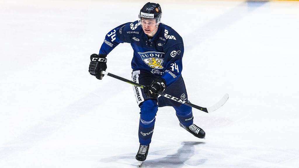 Kaapo Kakko on tavoitellut MM-kisapaikkaa Leijonien mukana.