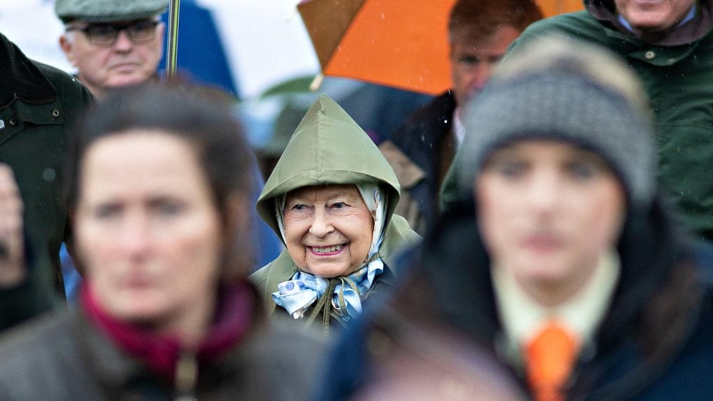 kuningatar Elisabet sadetakki