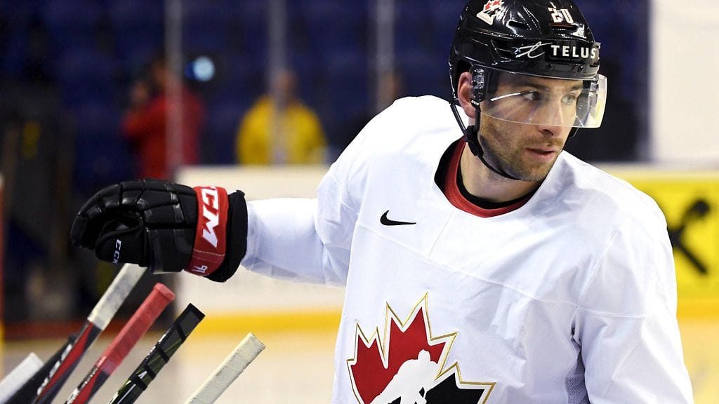 John Tavares jätti Kanadan harjoitukset kesken.