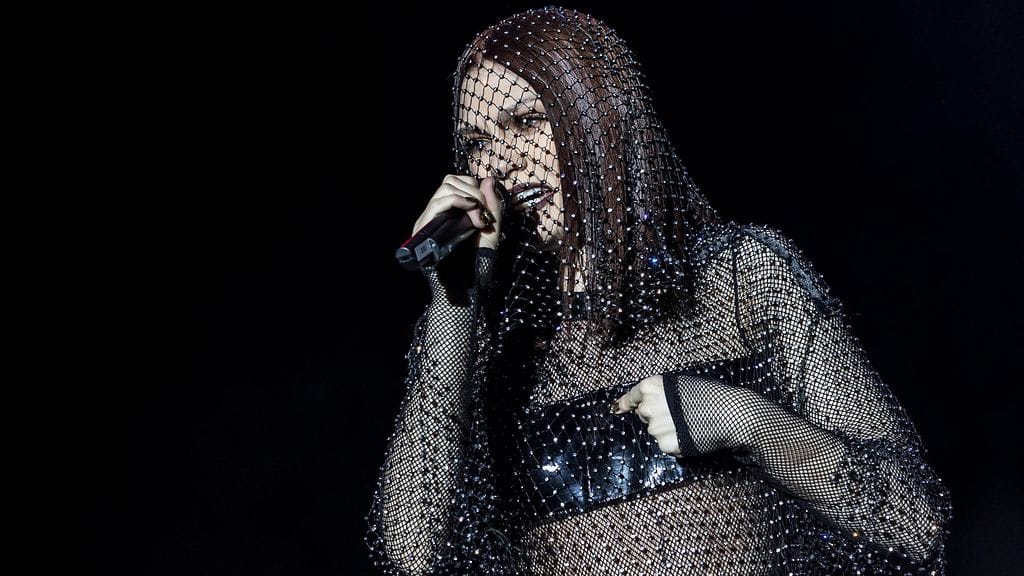 Jessie J kertoo Instagramissa olevansa tietoinen tatuointinsa kirjoitusvirheestä.