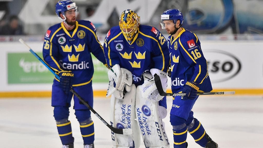 Jacob Markström loukkaantui sunnuntaina EHT-ottelussa Suomea vastaan.