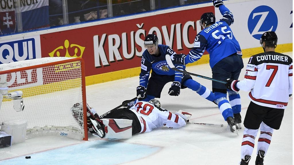 Atte Ohtamaa oli puolustuksessa yksi Kanada-voiton takuumiehistä.