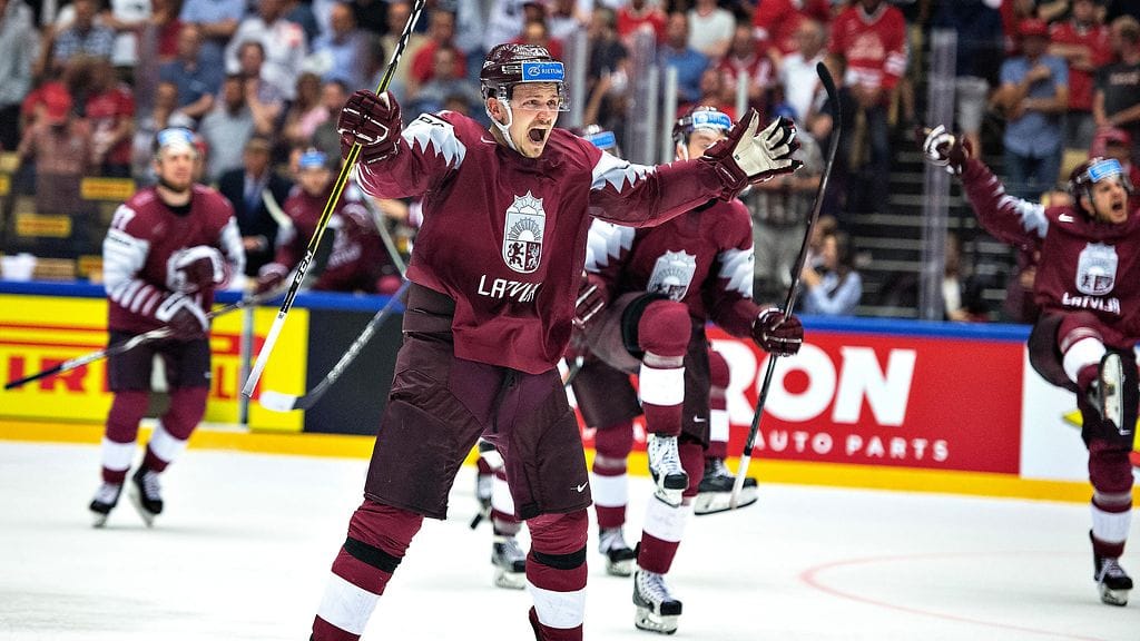 Latvia nousi tasoihin Itävalta -ottelun avauserässä.