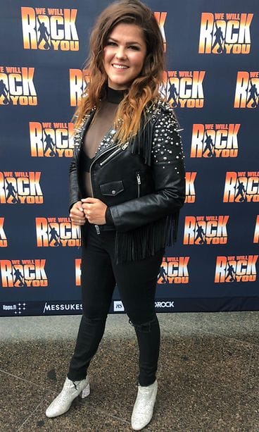 Saara aalto koko kuva