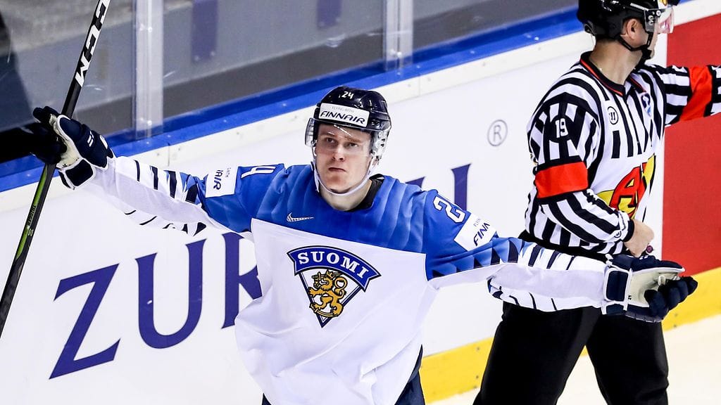 Kaapo Kakko on ollut hirmuisessa iskussa tämän kevään MM-kisoissa.