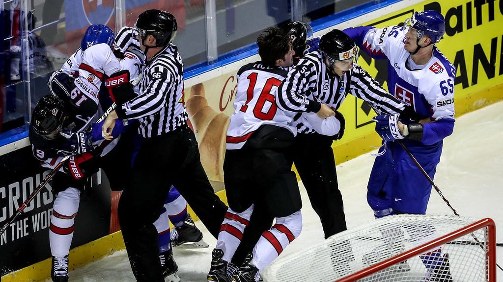 Slovakia ja Kanada mättivät maaleja sekä saivat hulinat aikaiseksi.