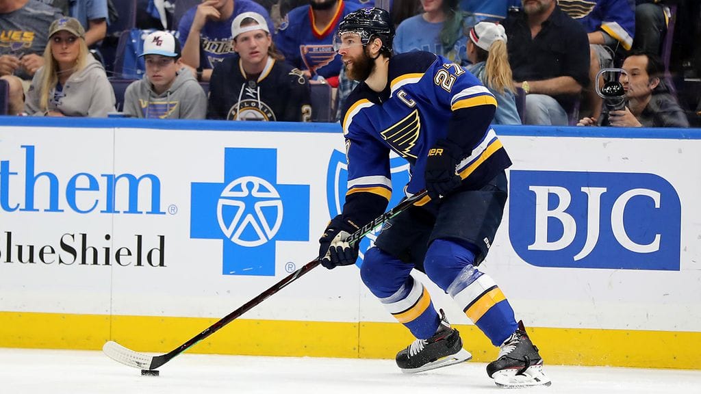 Alex Pietrangelo puuskahti San Jose Sharksin jatkoaikamaalista.