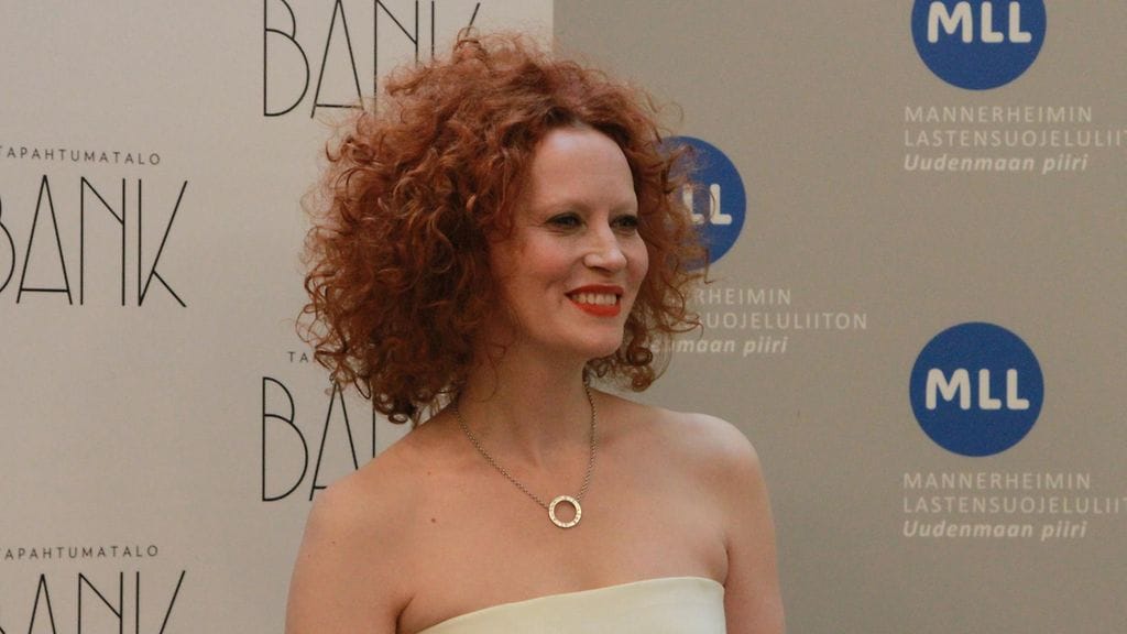 Saimi Hoyer sai hotellibisnekseen uuden yhtiökumppanin.