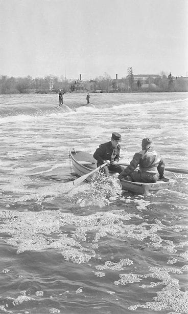 Merikosken kauneuspadon onnettomuus vei kahden palomiehen hengen