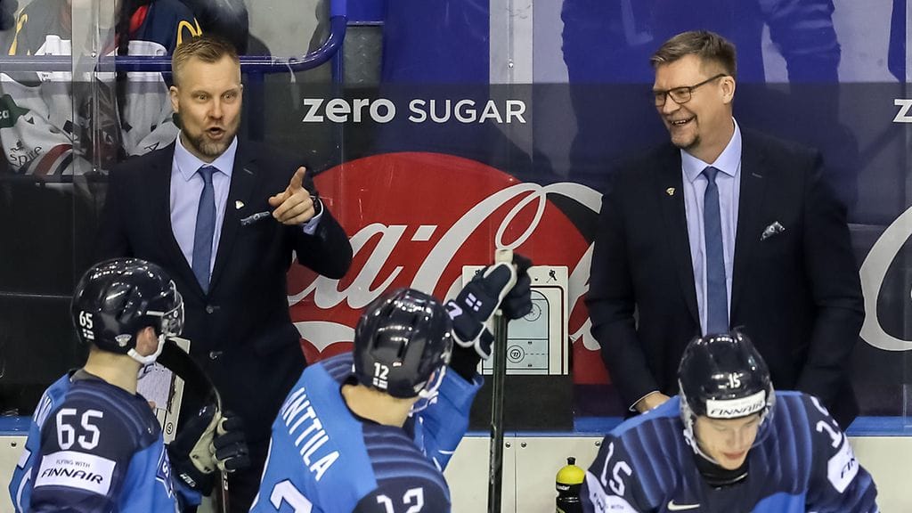 Jukka Jalonen (oik.) ja Mikko Manner saivat Isosta-Britanniasta vakuuttavan voiton.