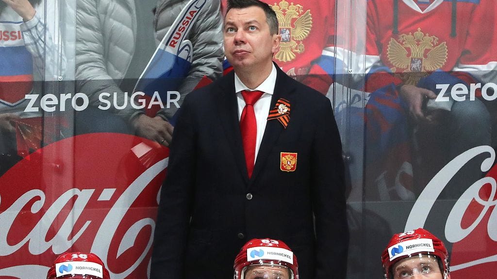 Venäjän valmentaja Ilja Vorobiev piti juomisväitteitä typerinä.