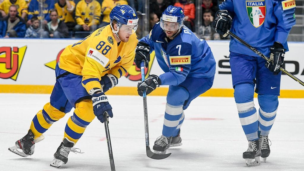 William Nylander edustaa NHL:ssä Toronto Maple Leafsia ja on MM-kisoissa jäätävässä vireessä.